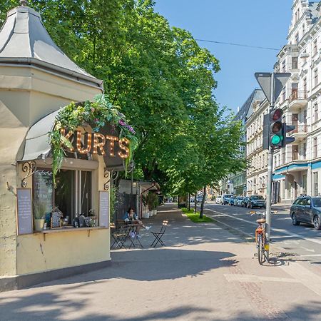 Prestigious Former Library Apartment - Perfect Location 리가 외부 사진